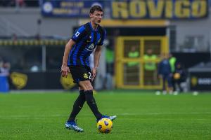 意媒:国米继续关注帕尔马后卫莱奥尼,加拉塔萨间接接触帕瓦尔