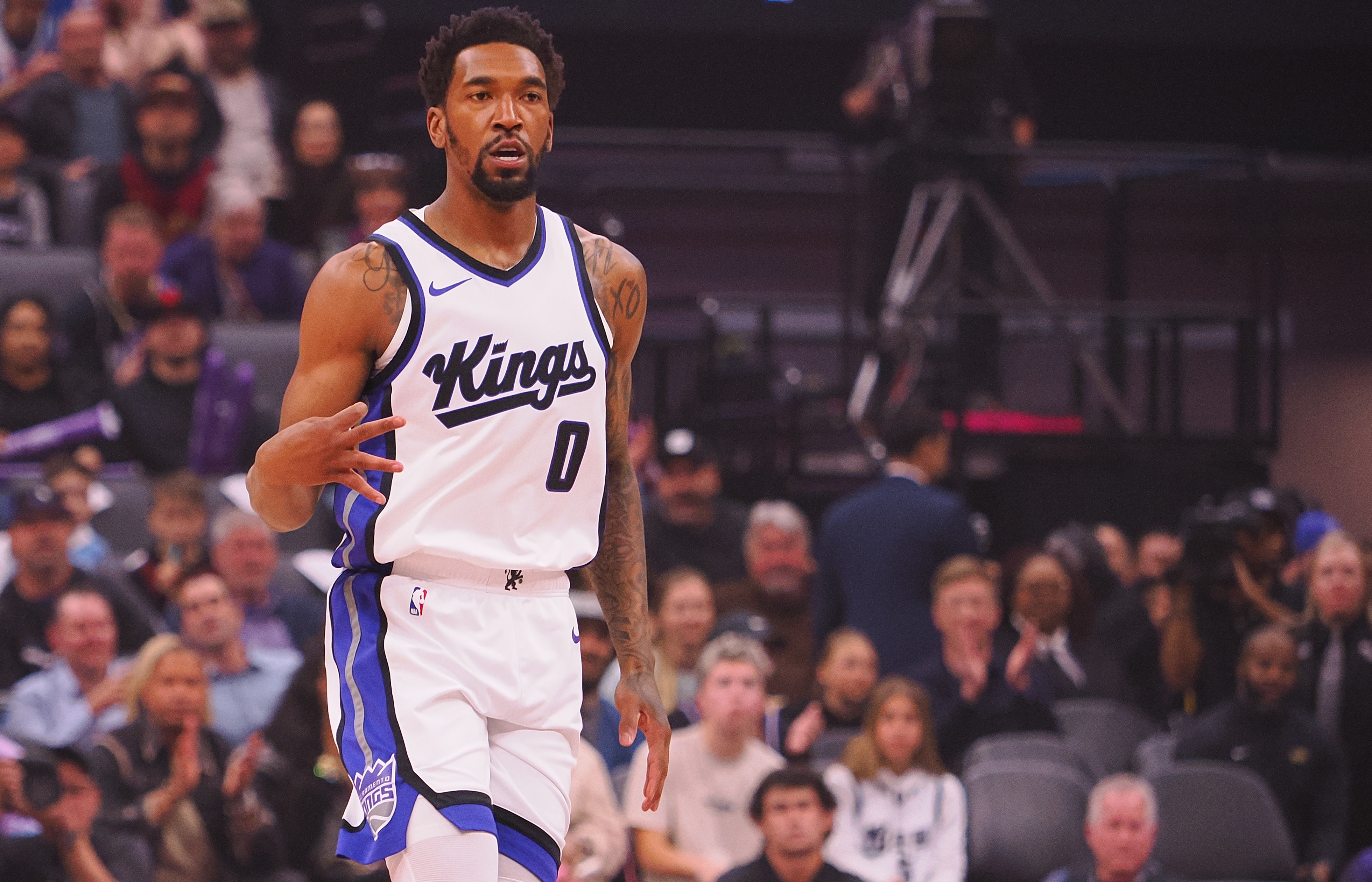 全球赛事-美媒:国王积极运作蒙克交易以引进威少,但目前尚未达成协议