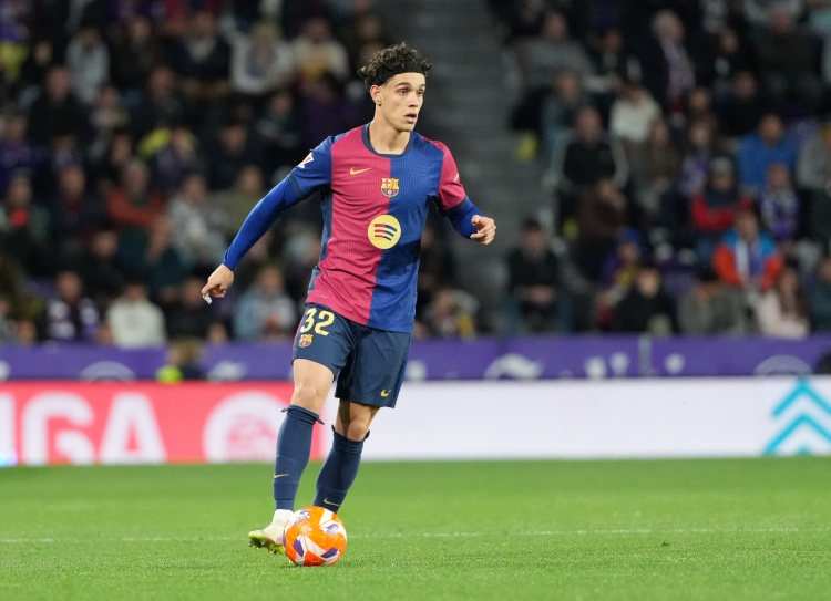 英雄联盟S赛2025-每报：福特租借西汉姆联接近达成，球员长期规划仍渴望回归诺坎普