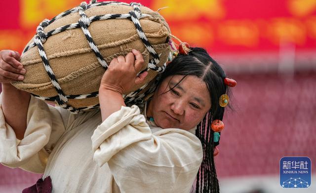 注册入口-高清大图带你看羌塘草原上的“民族风”竞技