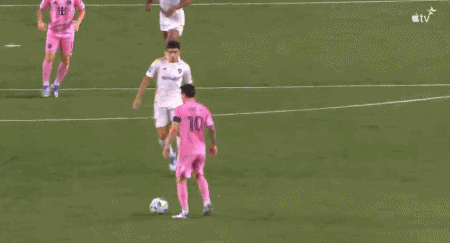 迈阿密国际3-1洛杉矶银河,梅西传射,苏亚雷斯,阿尔巴破门