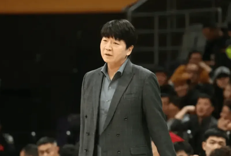 赛程分析-邱彪：上场对大家防守非常满意，想办法让对方得分比我们少