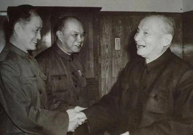 唯一在世的中共一代领导人，曾任中央政治局常委，如今109岁